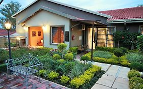 Avalon Guest Manor